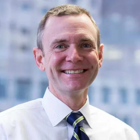 Headshot of Peter Ashmore.